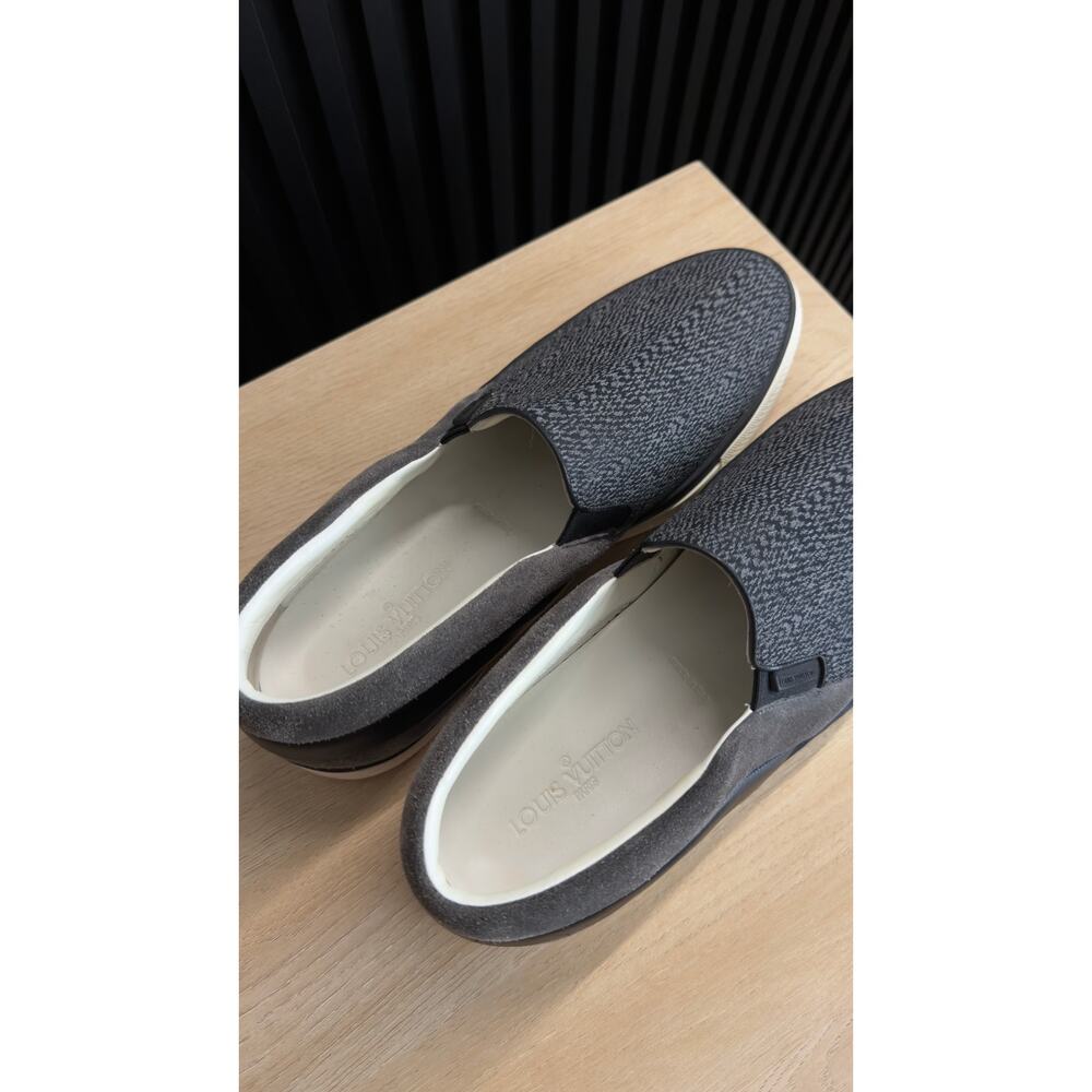 Louis Vuitton Twister Grey Slip-On Sneakers Suede, Wool, Leather - Picture 4 of 7